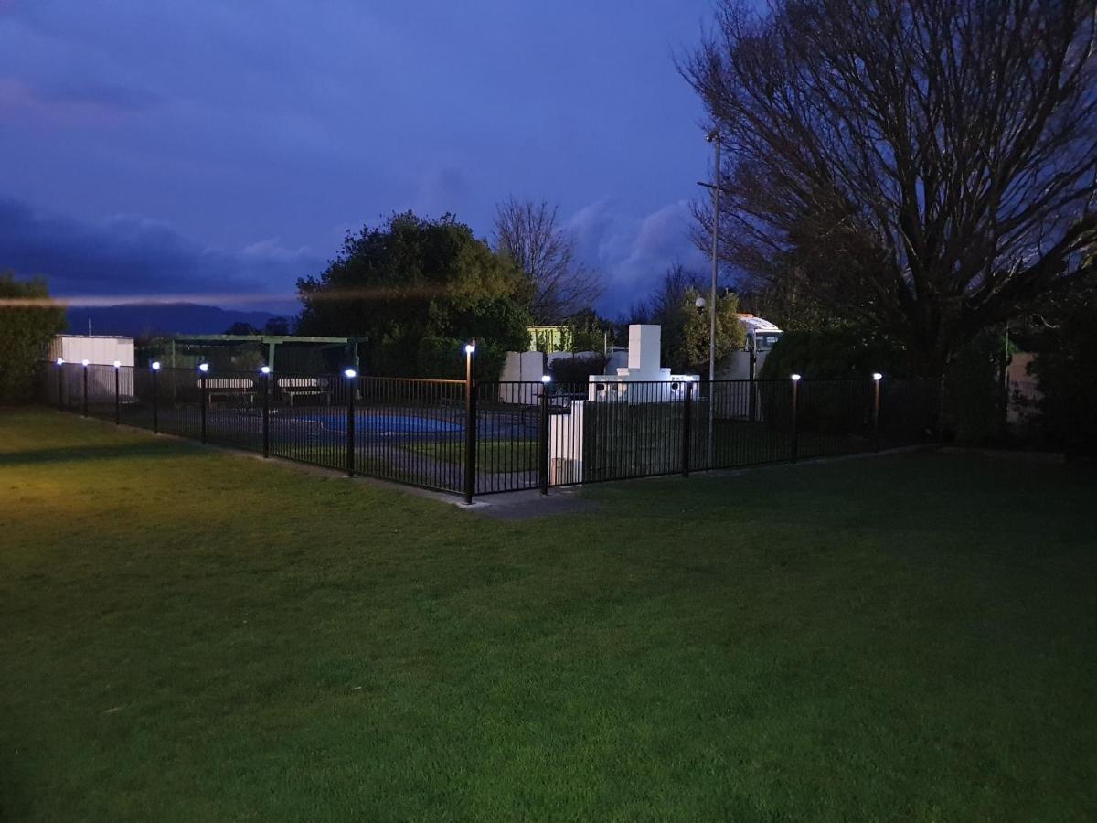 Matador Motel Carterton Екстериор снимка