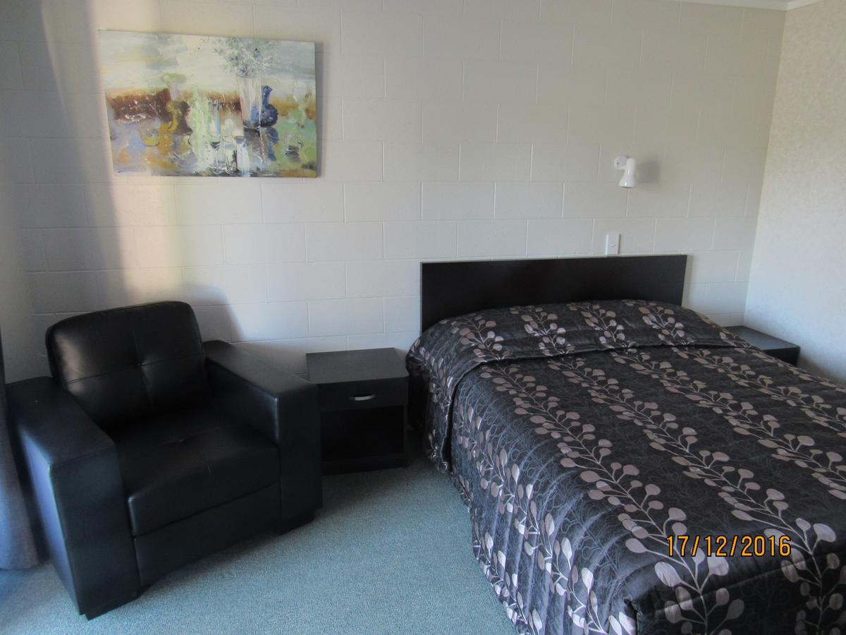 Matador Motel Carterton Екстериор снимка