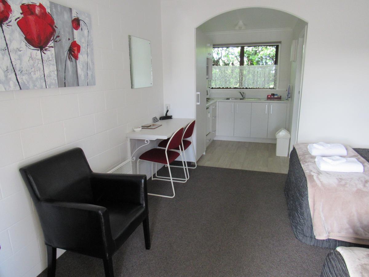 Matador Motel Carterton Екстериор снимка