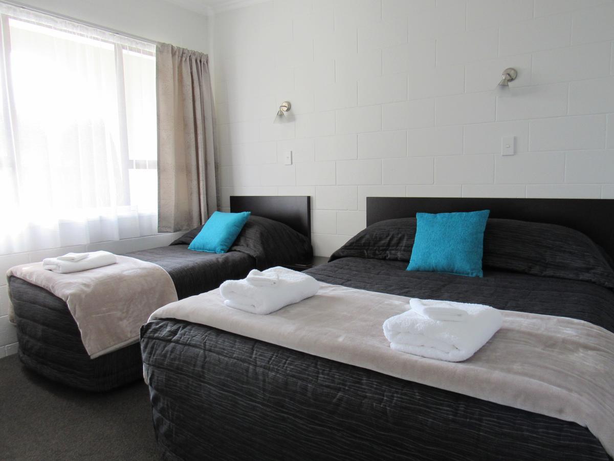 Matador Motel Carterton Екстериор снимка